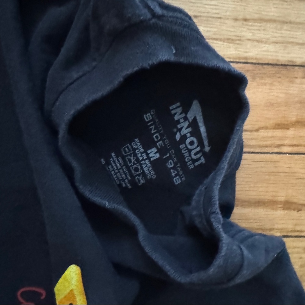 Vintage In-N-Out tee - Picture 3 of 3